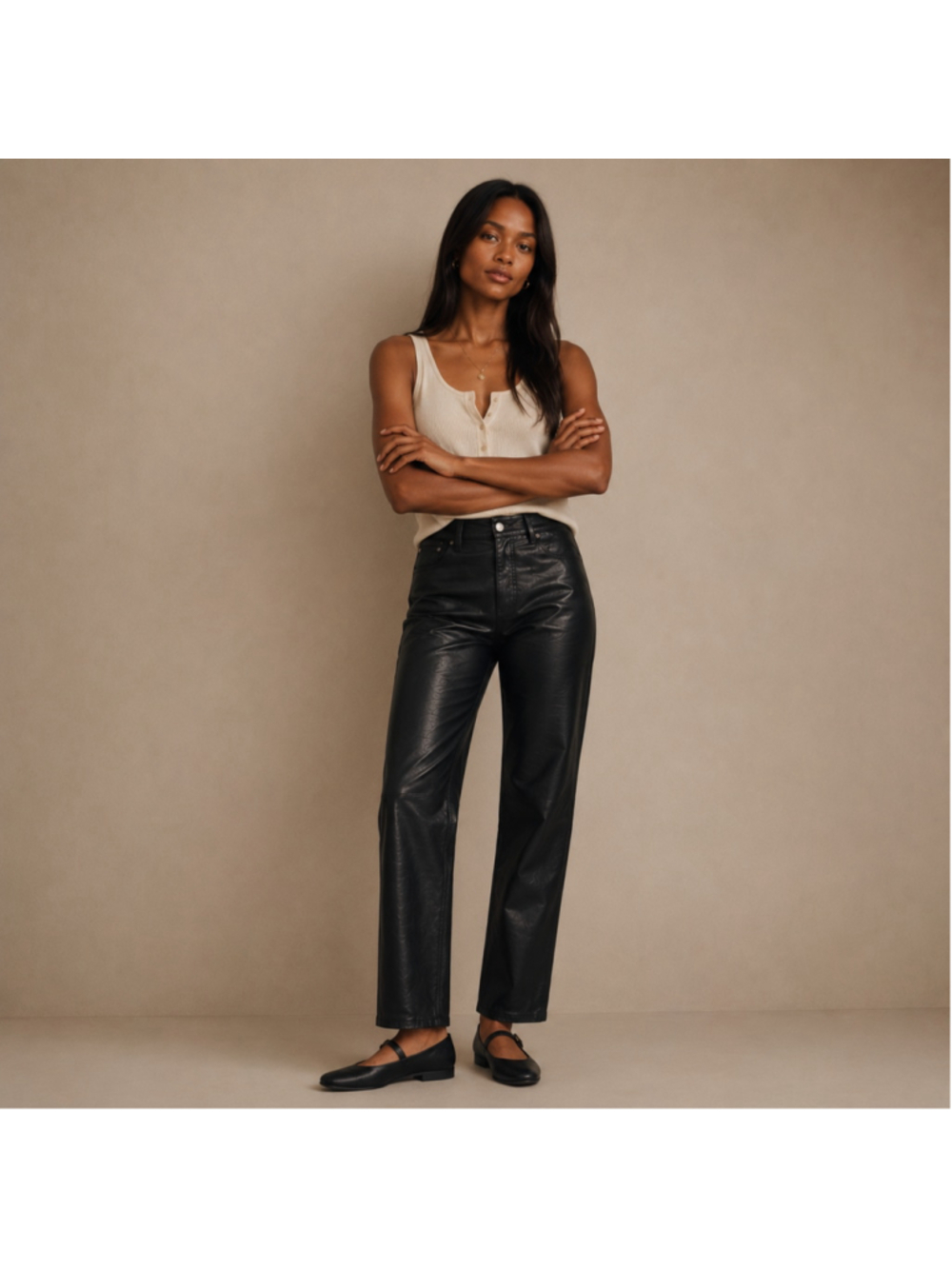 Aritzia Wilfred Black Faux Leather Straight Leg Pants High Rise Sz 4